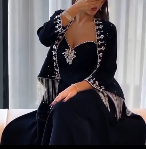 فستان راقي مميز تطريز شك