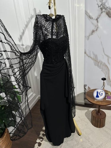 فستان اسود شك سهره راقي