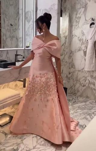 فستان ميكادو قص ليزر