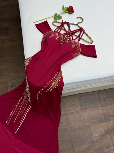 فساتين احمر تطرز شك يدوي