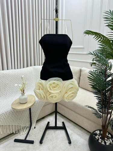 فستان العيد ورد