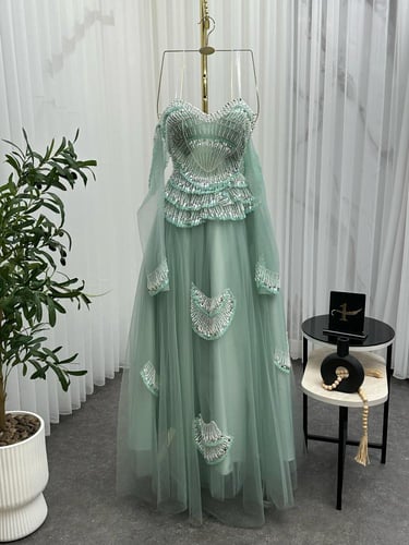 فستان تل سهره راقي