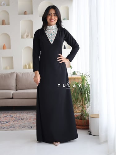 فستان ملكي تطريز زركون