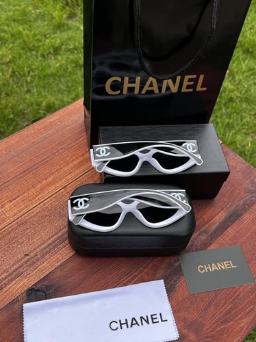 نظارة CHANEL- المشهورة