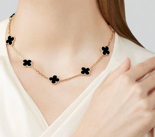 سلسال Van cleef المميز ذهبي - أسود