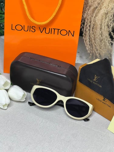 نظارة LOUIS VUITTON