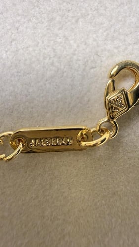 إسوارة Van cleef ذهبي
