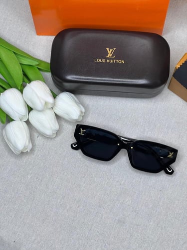 نظارة LOUIS VUITTON