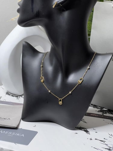 سلسال+ حلق MESSIKA معدن ذهبي