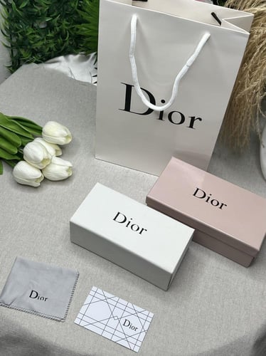 نظارة كرستنDior المشهورة