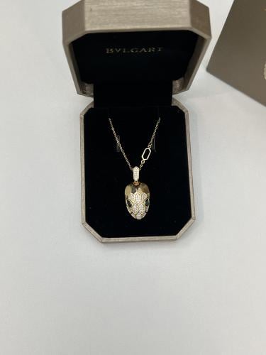 سلسال BVLGARI الماسي