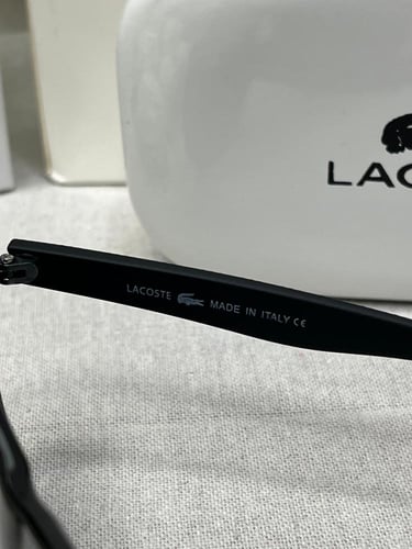 نظارة LACOSTE أسود