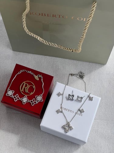 طقم roberto coin فضي