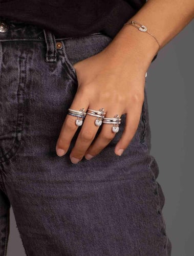 خاتم apm الثلاثي