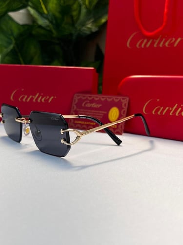 نظارة Cartier- اطار ذهبي- عدسه اسود