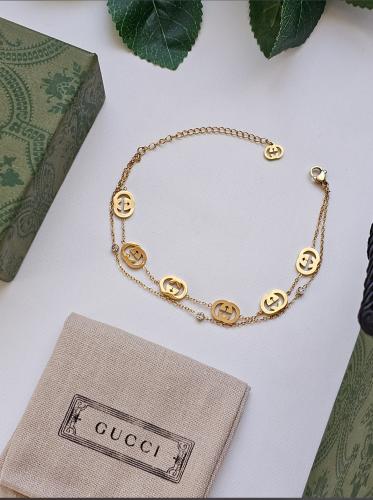 اسوارة GUCCI ذهبي