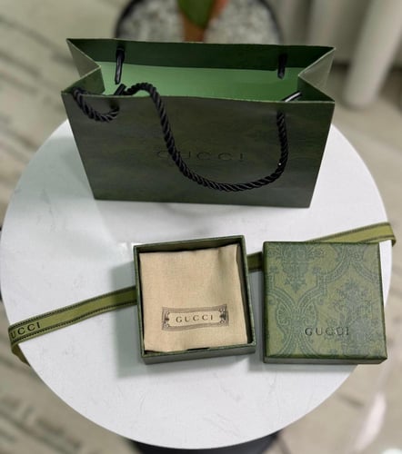 اسوارة GUCCI فضي