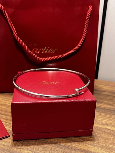 عقد جوست آن كلو carter - فضي