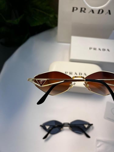 نظارة PRADA - ملون