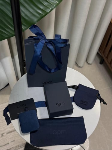 إسوارة الفراشة من apm فضي