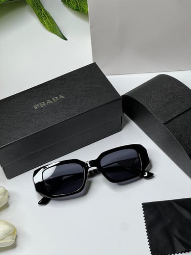 نظارة PRADA المشهورة معدن ذهبي