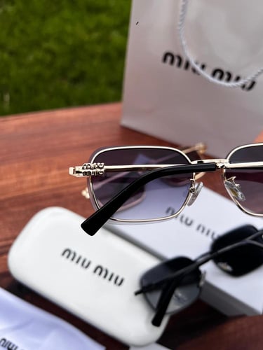 نظارة miu miu- ثلاث الوان
