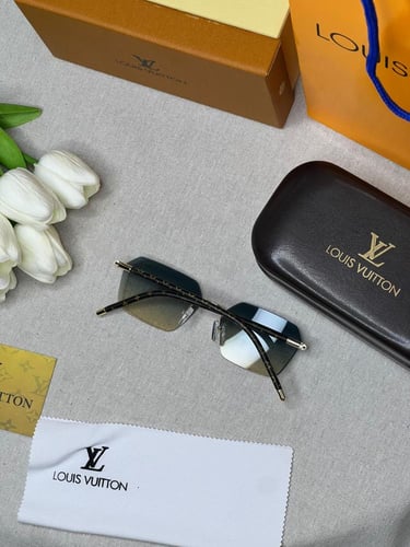 نظارة LOUIS VUITTON