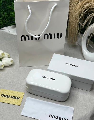 نظارة miu miu أطار تايقر - عدسة مستطيل شفافة