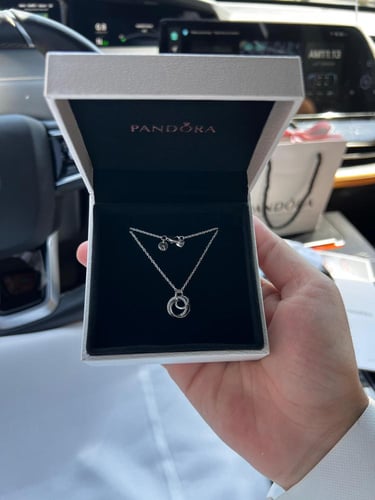 سلسال باندورا كريستالات فضي