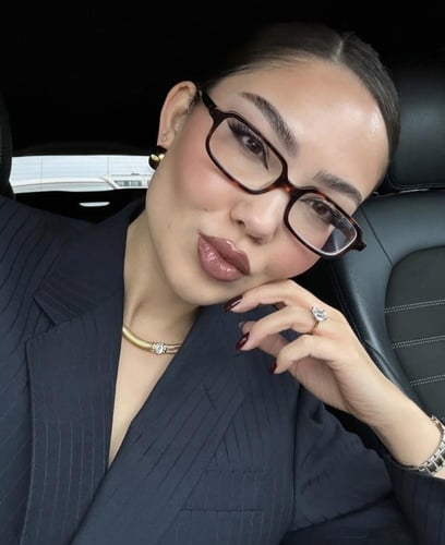 نظارة miu miu أطار تايقر - عدسة مستطيل شفافة