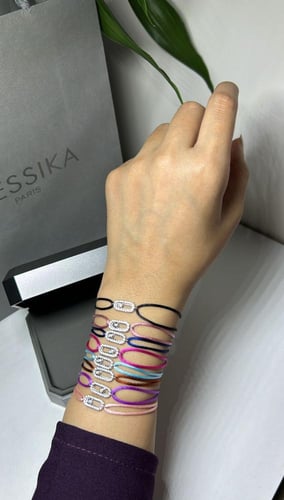 أسوارة MESSIKA خيط ملون فضي