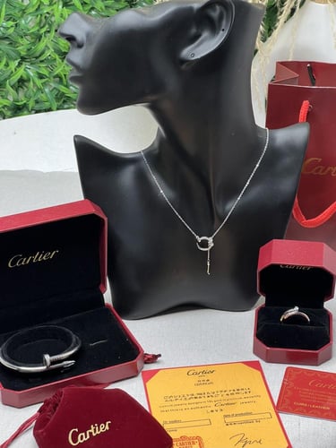 طقم Carter فضي