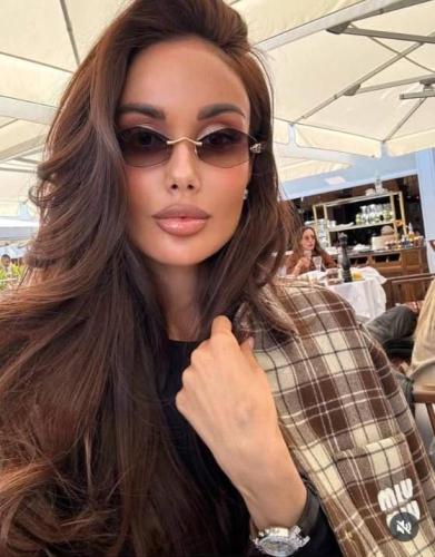 نظارة Cartier اطار ذهبي - عدسة مدرج