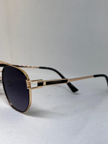 نظارة GIVENCHY - ملون