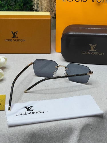 نظارة LOUIS VUITTON