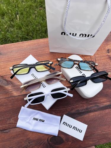 مجموعة نظارة miu miu