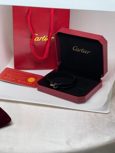 اسوارة carter اسود