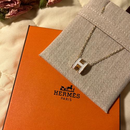 سلسال HERMES معدن ذهبي أبيض ماستر كواليتي