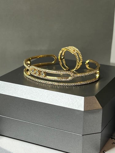 اسوارة مع خاتم MESSIKA معدن ذهبي