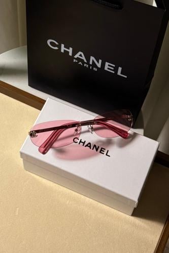 نظارة CHANEL - أطار فضي - عدسة وردي