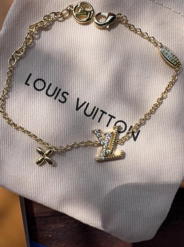 إسوارة LOUIS VUITTON معدن ذهبي