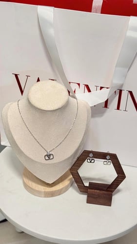 سلسال VALENTINO - لونين ( ذهبي - فضي )