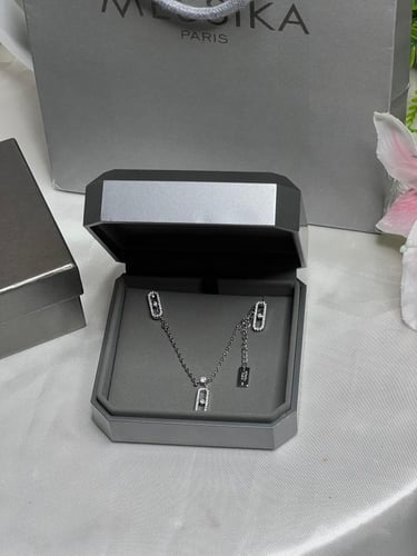 سلسالMESSIKA معدن فضي