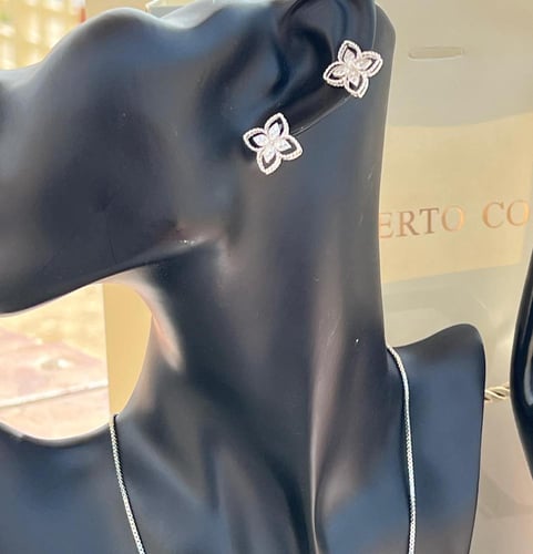 طقم roberto coin فضي