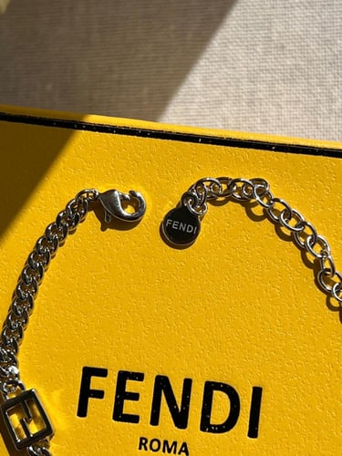 أسوارة فندي معدن فضي