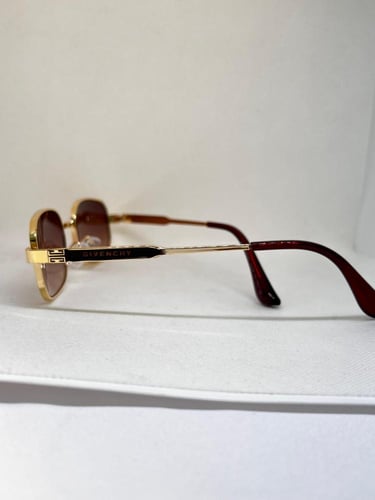 نظارة GIVENCHY - ملون