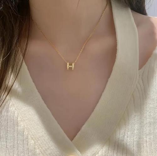 سلسال HERMES معدن ذهبي كرستالات ماستر كواليتي