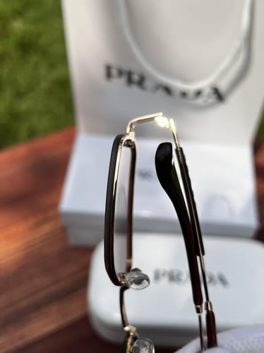نظارة PRADA ذهبي عدسة بني