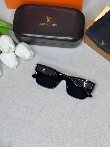 نظارة LOUIS VUITTON