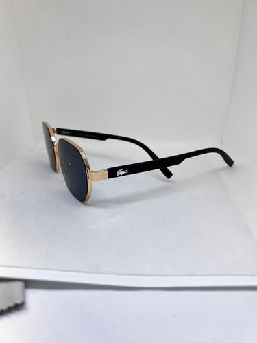 نظارة Lacoste - إطار اسود - عدسة مدرج